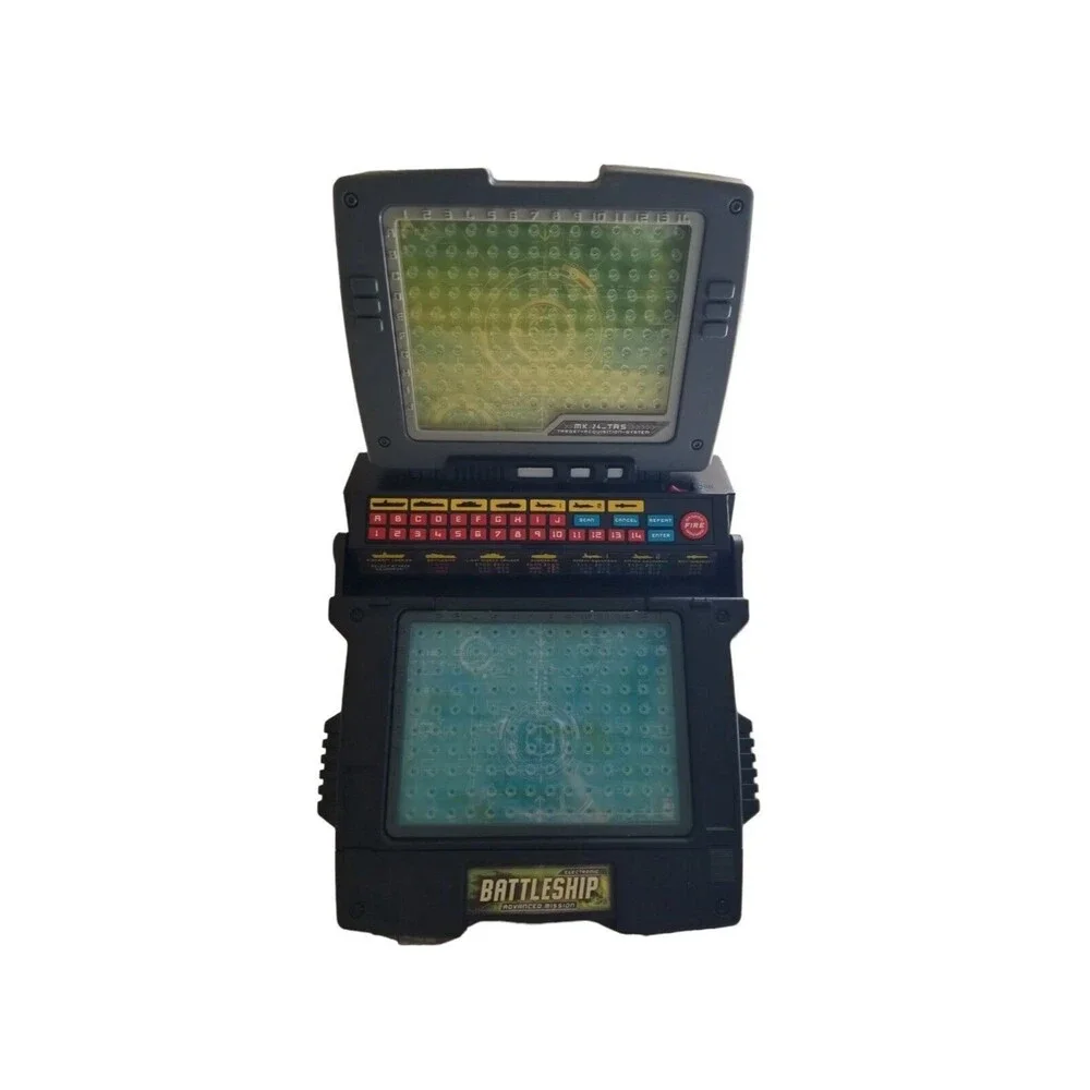 2005 Electronic Battleship Advanced Mission Talking Game Hasbro All pieces